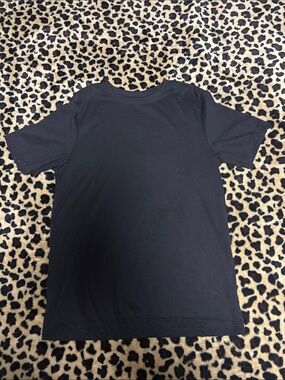 Wonder Nation L Classic Black Crew Neck  T-Shirt